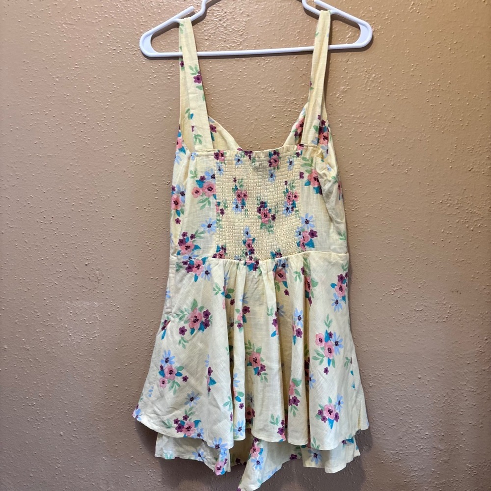 Forever 21 Yellow Floral Smocked Romper Playsuit Jumpsuit Women's - Picture 4 of 6